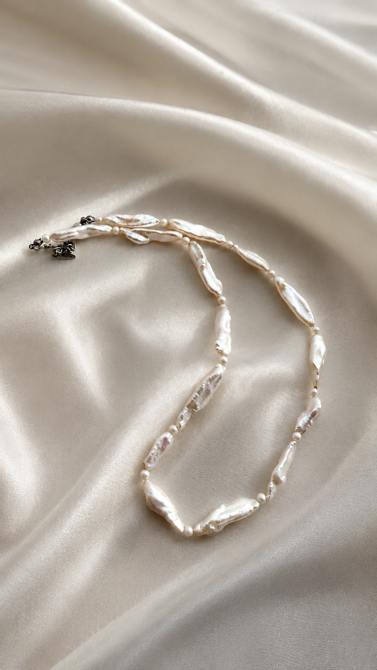 Lustre Baroque Pearl Necklace