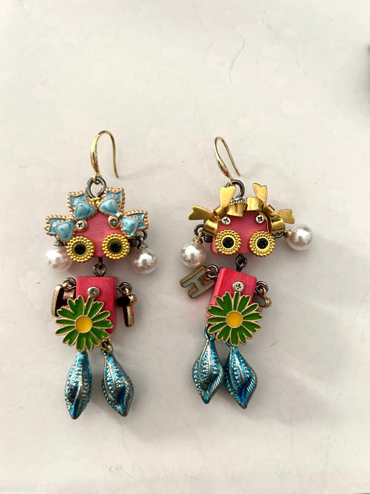 Handmade Mini Robot Pendant/Charms – Blooming Petal Tribe Design | Necklace, Keychain, Earrings, Creative Gift